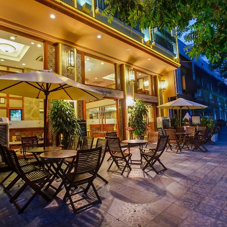 โคนิเฟอร์ บูทิก โฮเต็ล Hotel ฮานอย ภายนอก รูปภาพ
