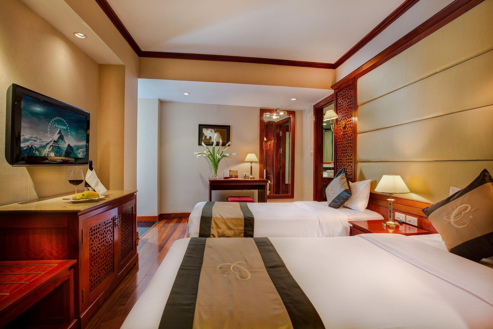 โคนิเฟอร์ บูทิก โฮเต็ล Hotel ฮานอย ภายนอก รูปภาพ