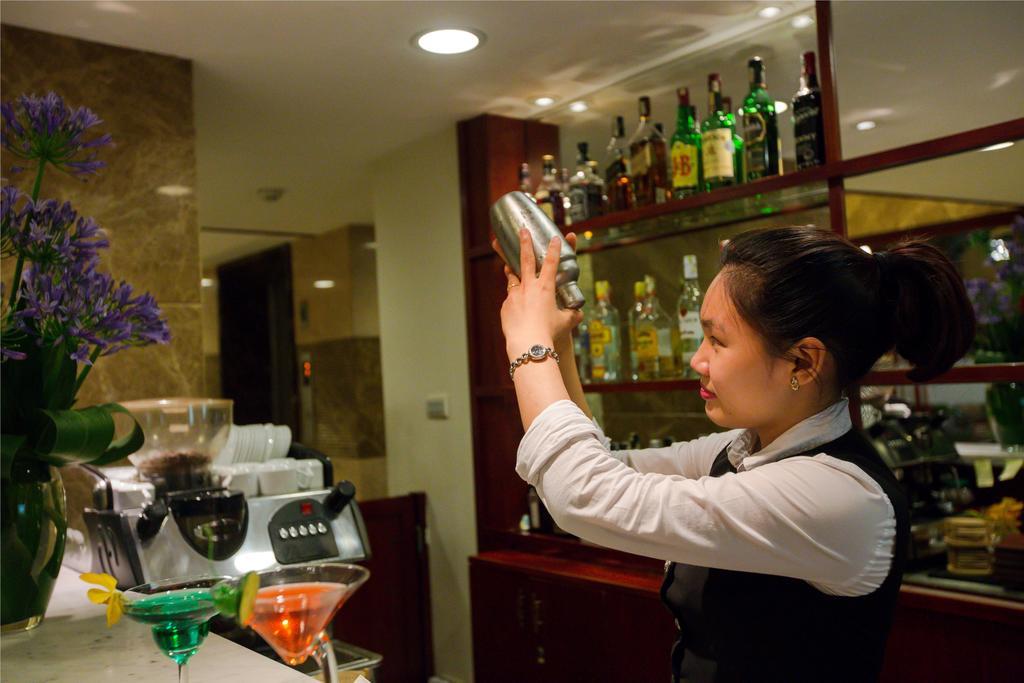 โคนิเฟอร์ บูทิก โฮเต็ล Hotel ฮานอย ภายนอก รูปภาพ