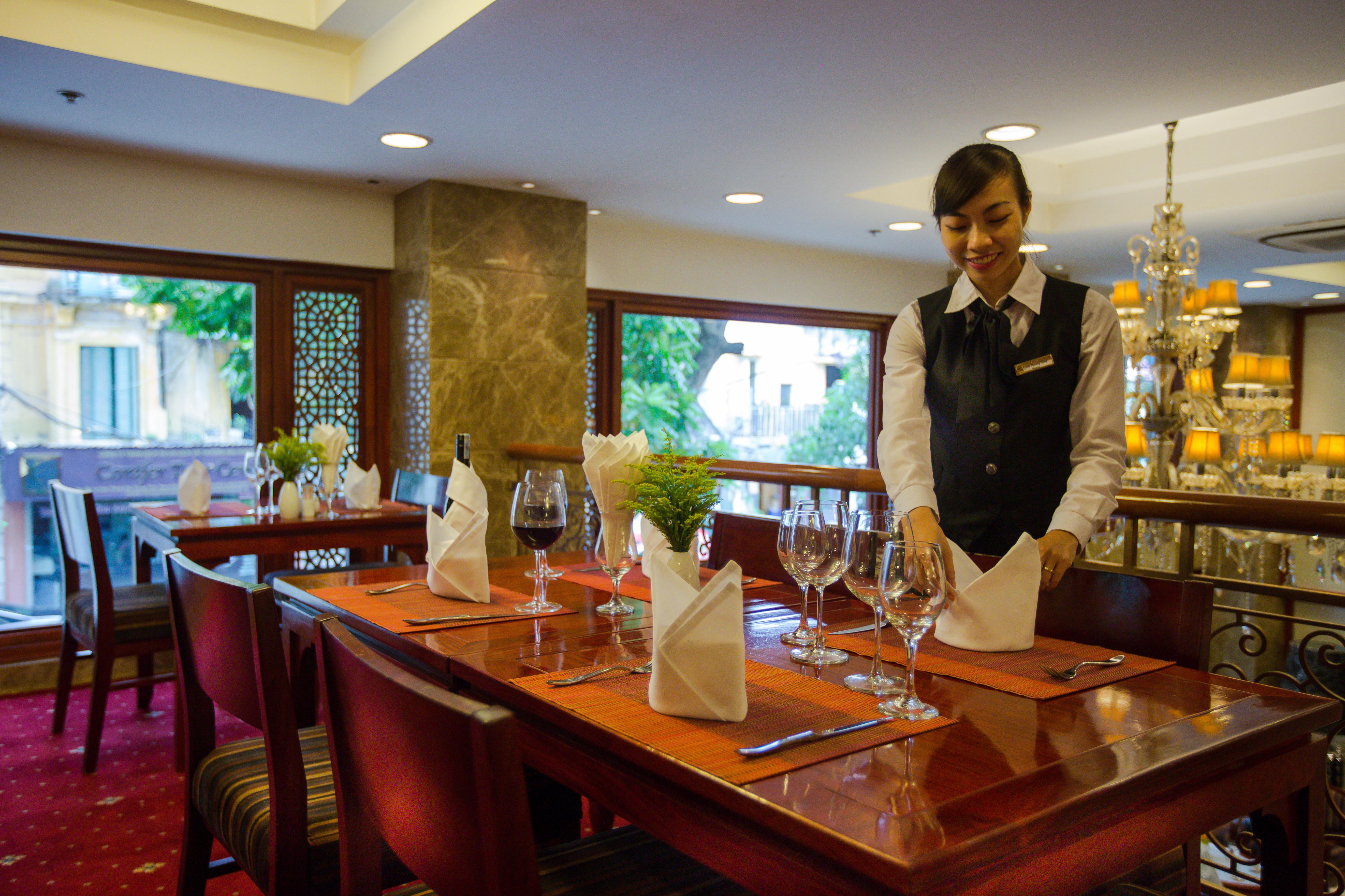 โคนิเฟอร์ บูทิก โฮเต็ล Hotel ฮานอย ภายนอก รูปภาพ